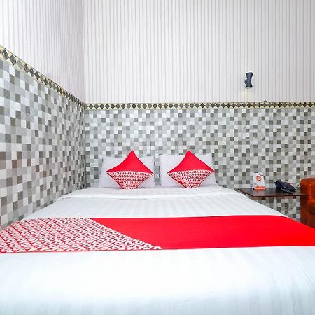 Oyo 3125 Hotel Taman Sari Семаранг Екстер'єр фото