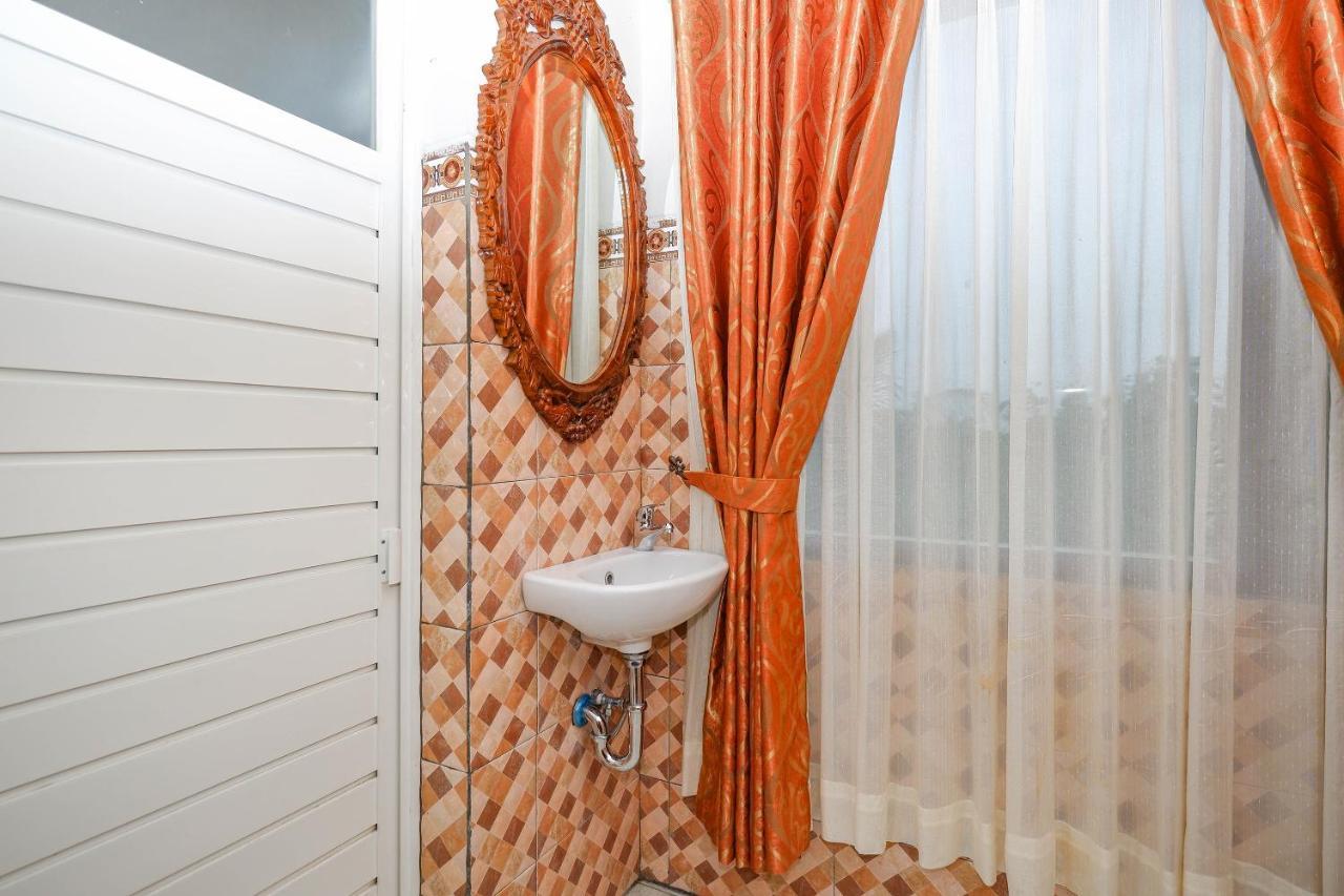 Oyo 3125 Hotel Taman Sari Семаранг Екстер'єр фото